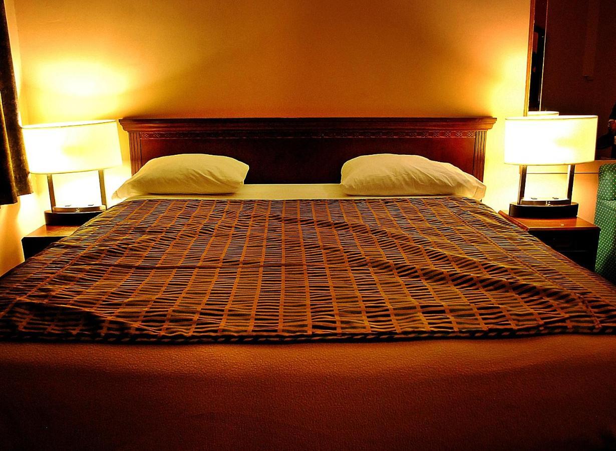 Chomedey Inn Laval Rom bilde